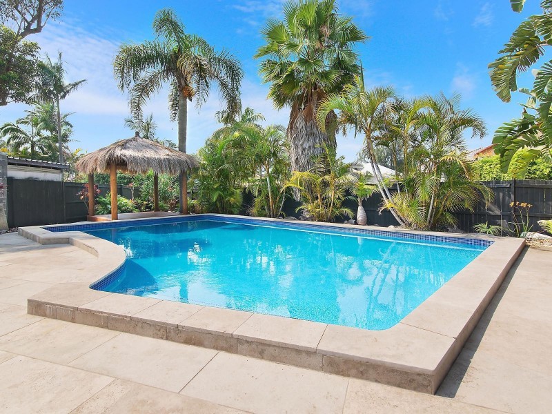 1 Narroy Road, North Narrabeen NSW 2101