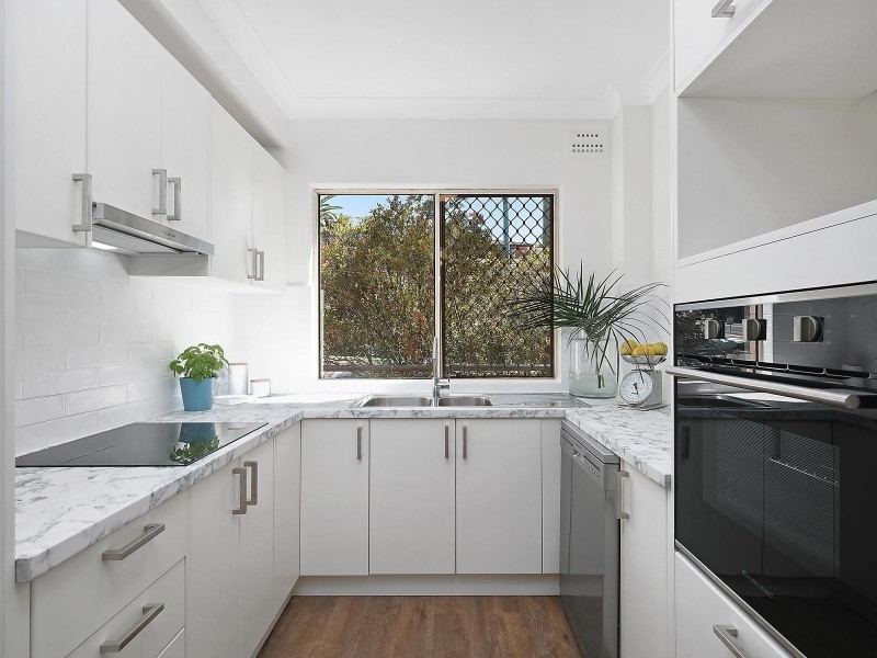 4/1 Avon Road, Dee Why NSW 2099