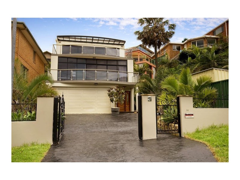 38 Pitt Road, North Curl Curl NSW 2099