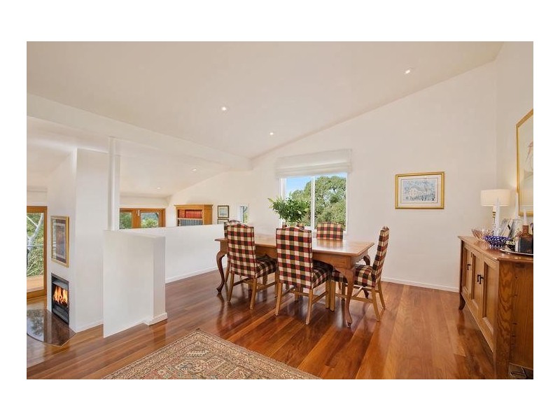 37 Londonderry Drive, Killarney Heights NSW 2087