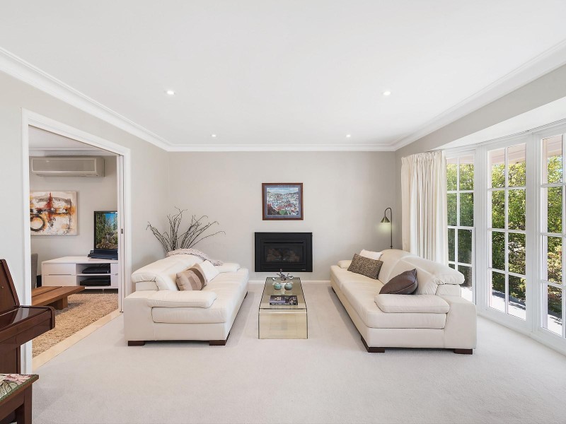 43 Dalwood Close, Eleebana NSW 2282