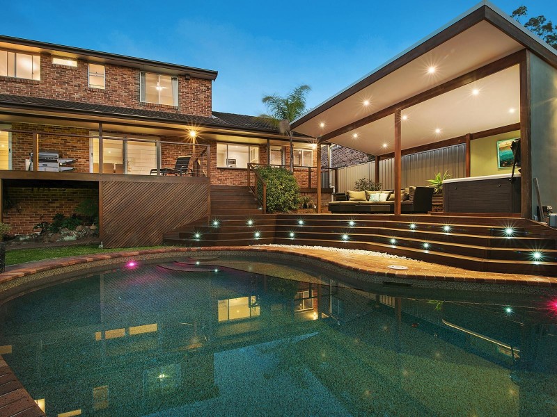 43 Dalwood Close, Eleebana NSW 2282