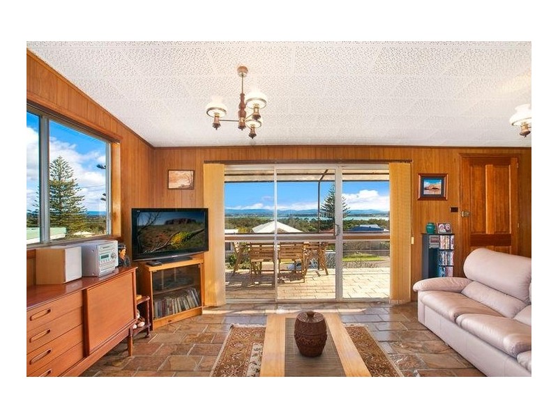 16 Northcote Avenue, Swansea Heads NSW 2281