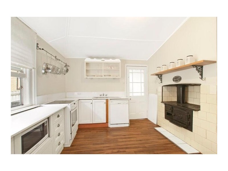 51A Thompson Road, Speers Point NSW 2284