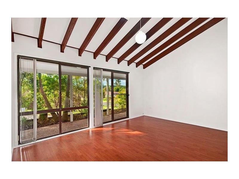 1 Saltram Close, Eleebana NSW 2282