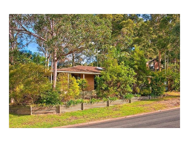 1 Saltram Close, Eleebana NSW 2282
