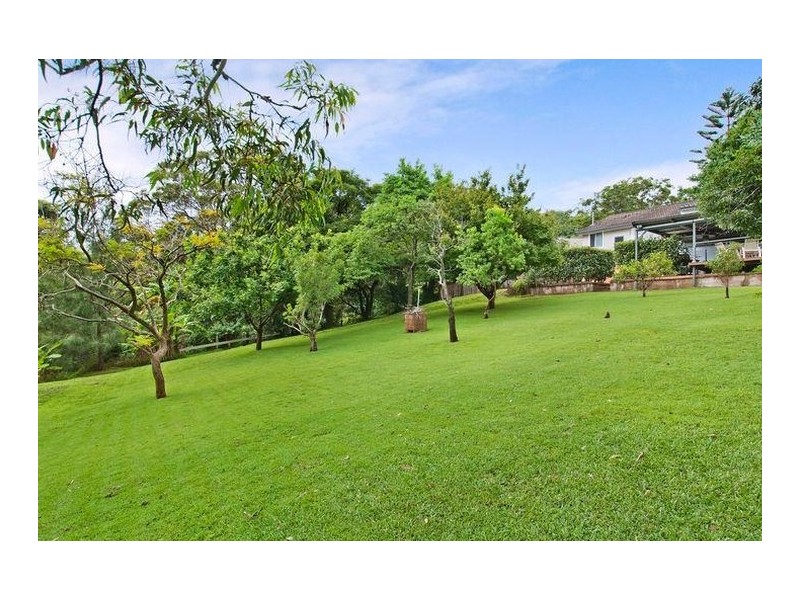 15 Taylor Crescent, Warners Bay NSW 2282