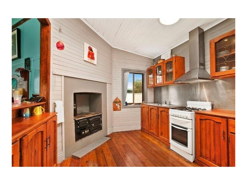 23 Josephson Street, Swansea NSW 2281