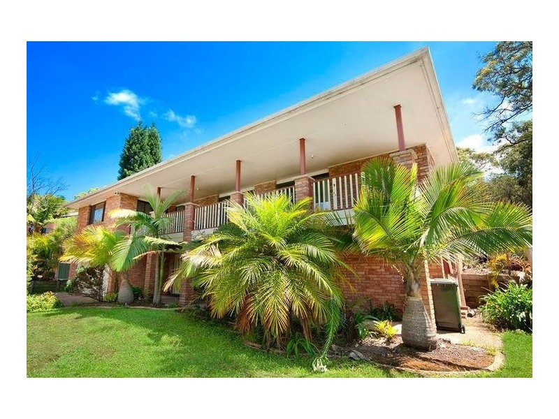 33 Broughton Way, Lakelands NSW 2282