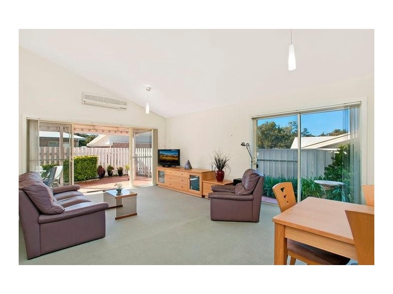 28 Phoenix Drive, Warners Bay NSW 2282