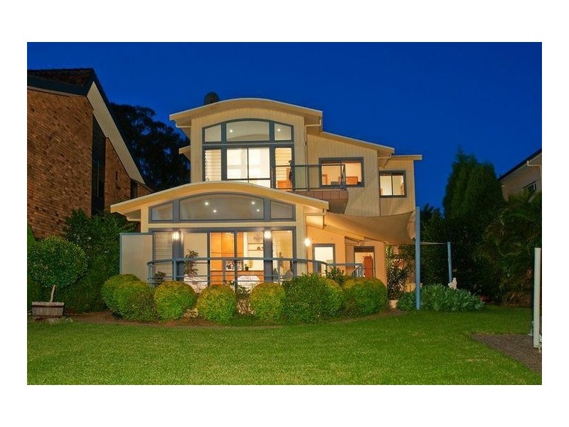 156 Sealand Road, Fishing Point NSW 2283