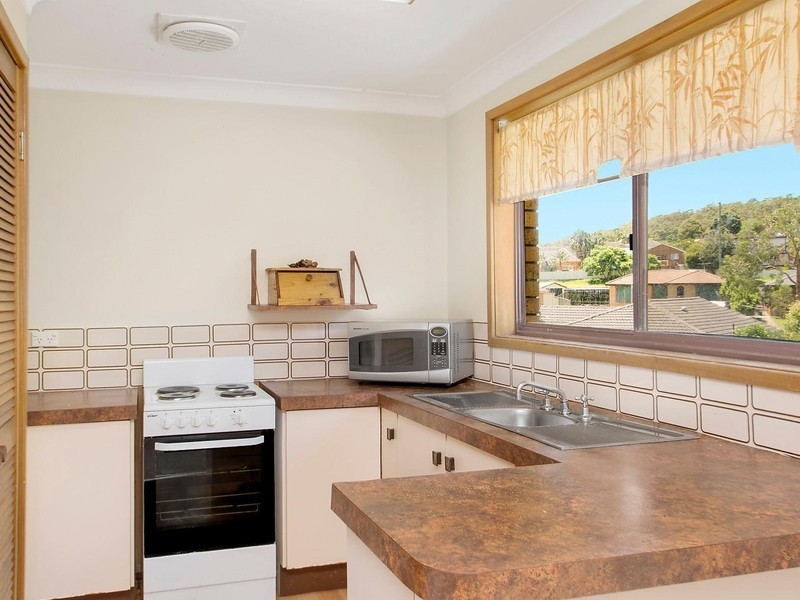 76 Regal Way, Valentine NSW 2280