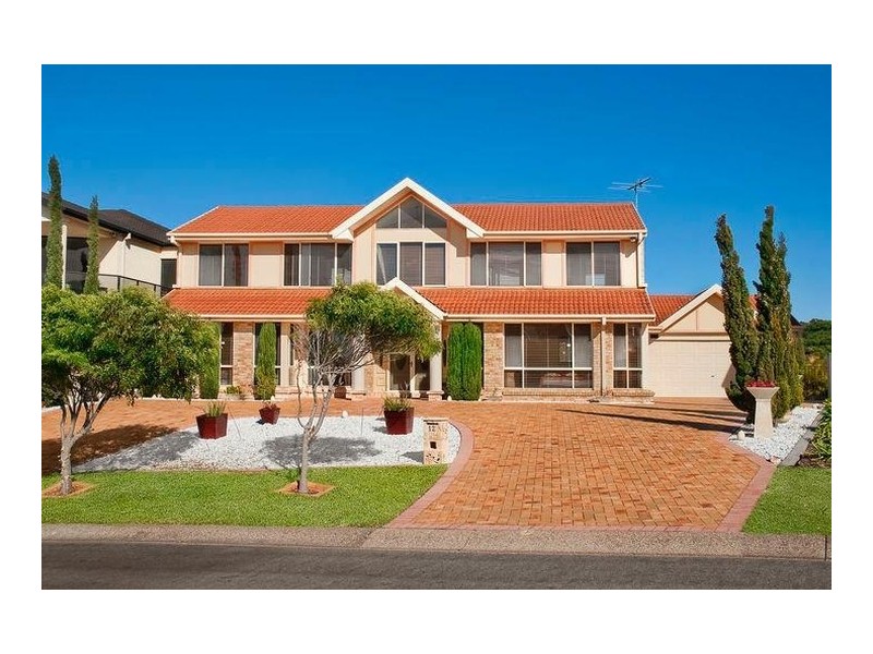 12 Seacliff Place, Caves Beach NSW 2281