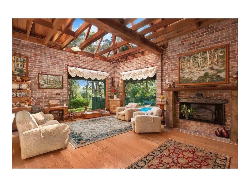 6 Jacana Close, Tingira Heights NSW 2290