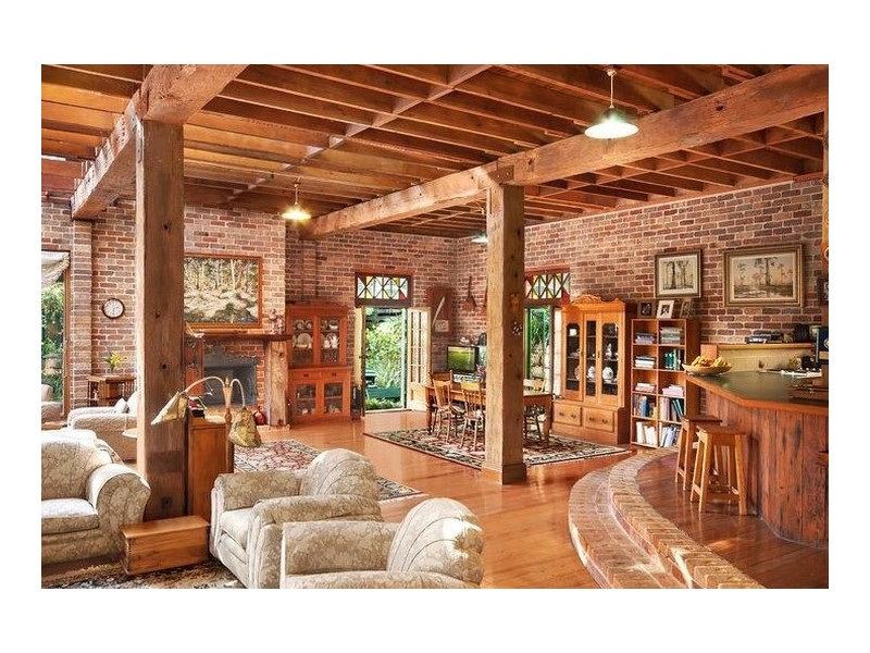 6 Jacana Close, Tingira Heights NSW 2290