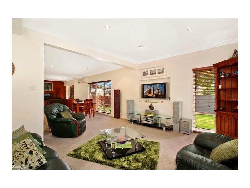 45 Hutchinson Street, Redhead NSW 2290