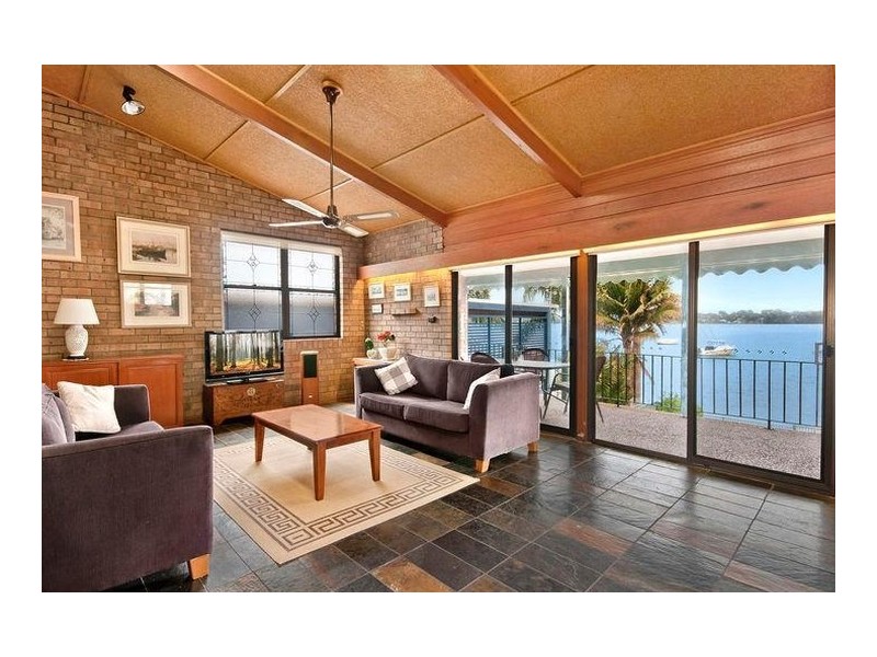 28 Marine Parade, Nords Wharf NSW 2281