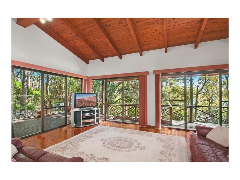 58 Coal Point Road, Coal Point NSW 2283