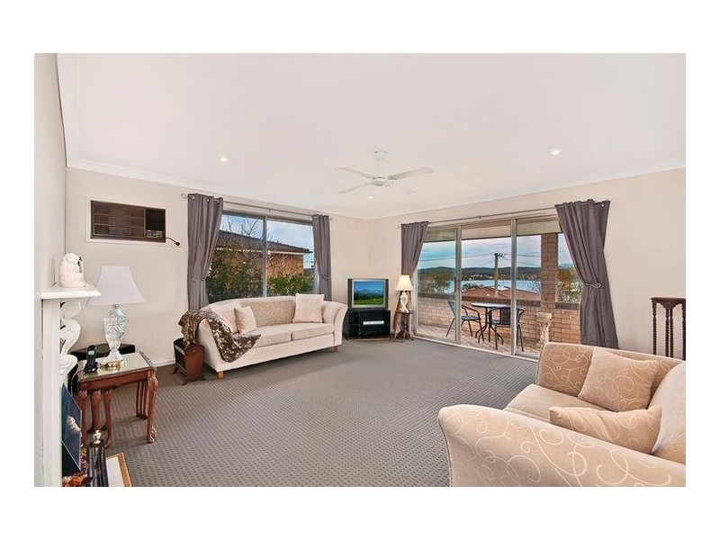 11 Atkin Avenue, Speers Point NSW 2284
