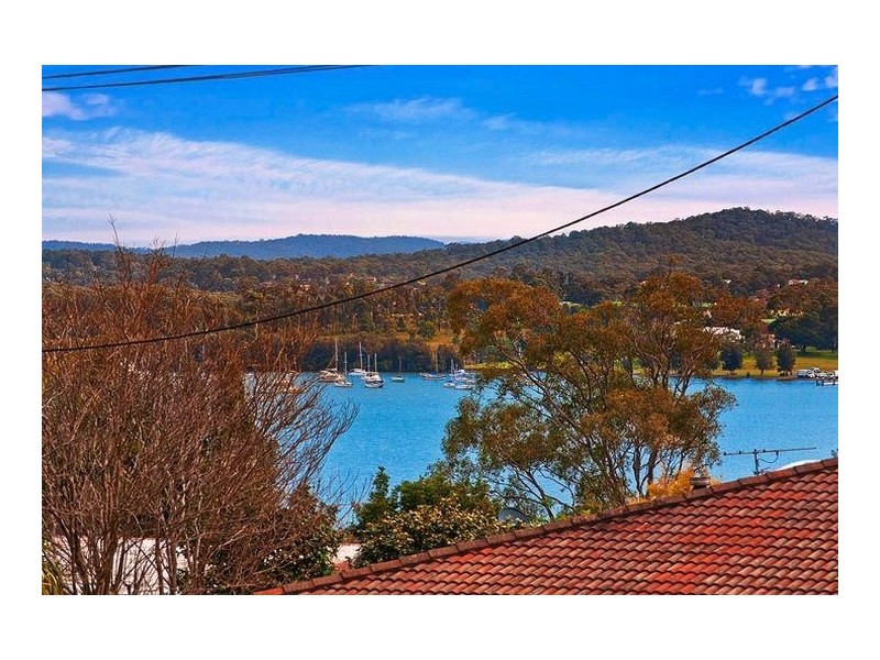 11 Atkin Avenue, Speers Point NSW 2284
