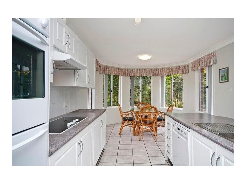 3 Ebbtide Close, Caves Beach NSW 2281