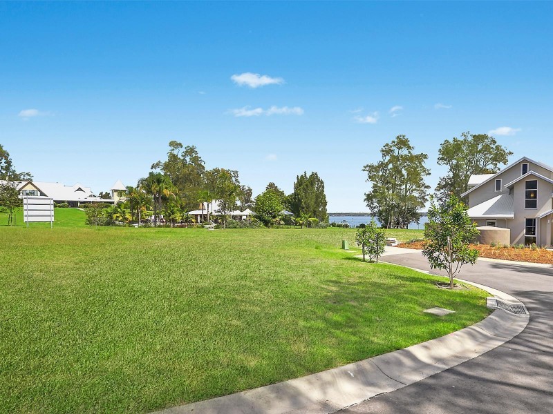 9 Little Corella Cove, Cams Wharf NSW 2281