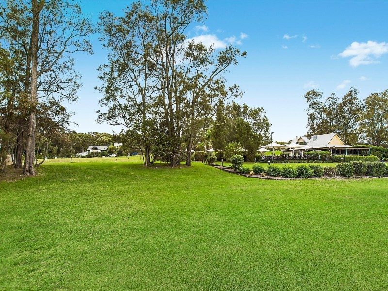 9 Little Corella Cove, Cams Wharf NSW 2281