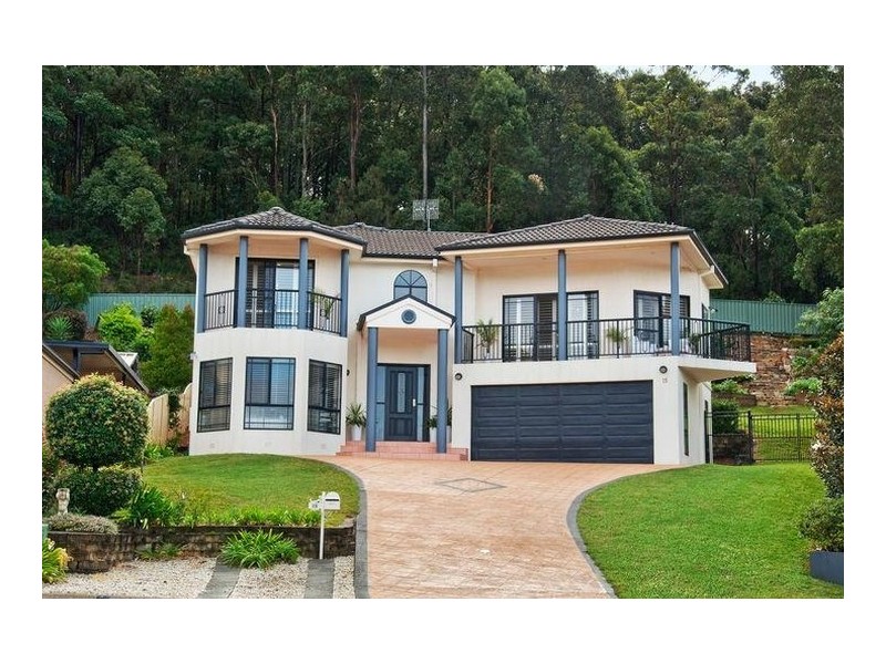 15 Whipbird Way, Belmont NSW 2280
