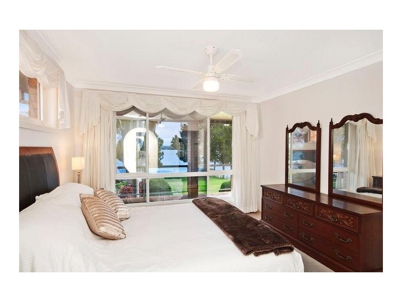 11 Branter Road, Nords Wharf NSW 2281
