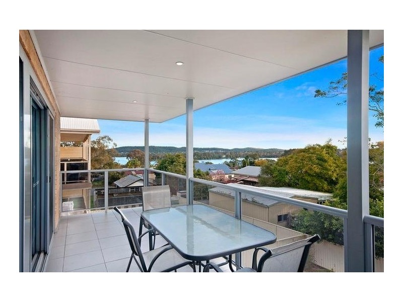 3A Elizabeth Street, Fennell Bay NSW 2283