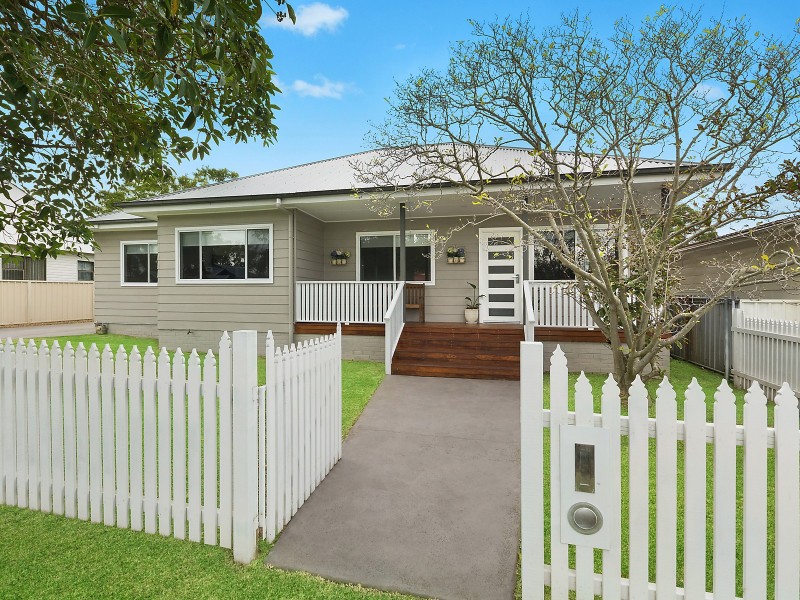 43 Bell Street, Speers Point NSW 2284