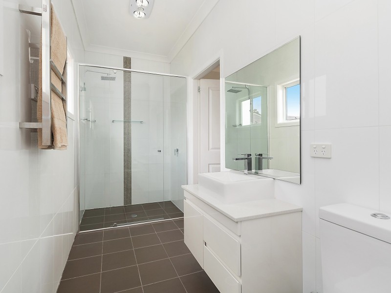 43 Bell Street, Speers Point NSW 2284