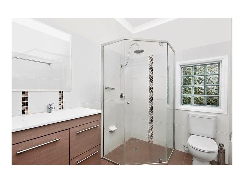 16 Phillips Street, Hamilton North NSW 2292