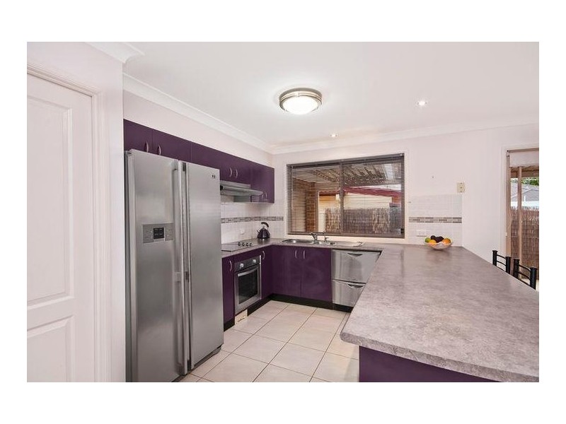 12 Haddon Crescent, Marks Point NSW 2280