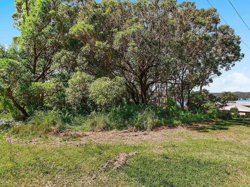 28 Thompson Road, Speers Point NSW 2284