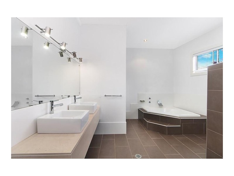 116 Charlestown Road, Kotara NSW 2289