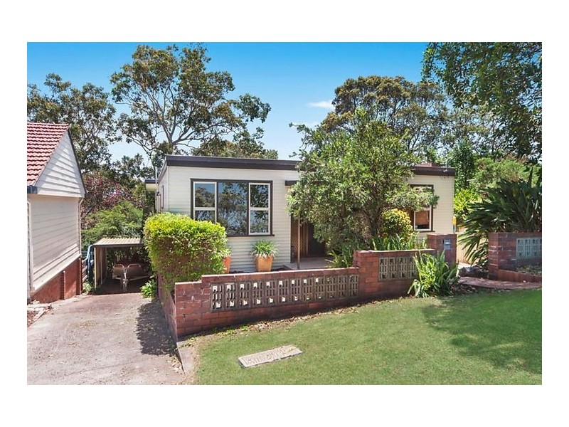 36 Croft Road, Eleebana NSW 2282