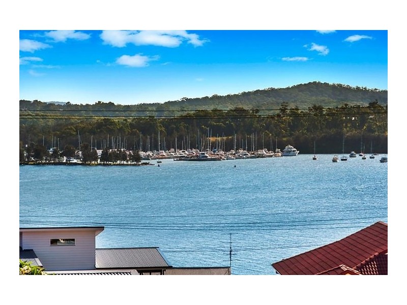 17 Morse Street, Speers Point NSW 2284