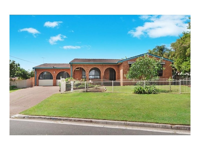 30 Yorston Street, Warners Bay NSW 2282