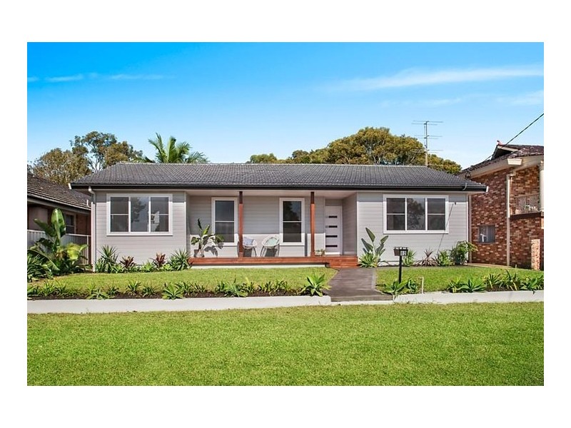 82 Andrew Road, Valentine NSW 2280