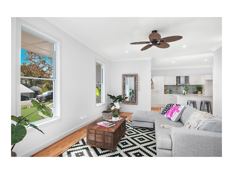 82 Andrew Road, Valentine NSW 2280