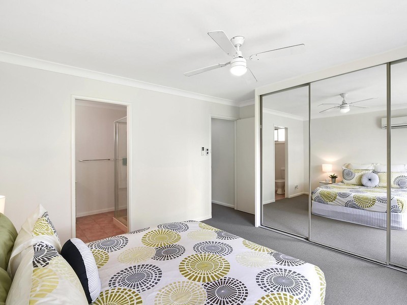 4 Chartley Street, Warners Bay NSW 2282