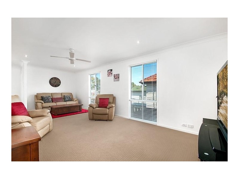 16 Crockett Street, Cardiff South NSW 2285