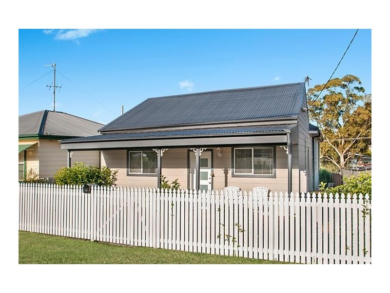 16 Crockett Street, Cardiff South NSW 2285