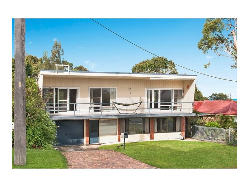 30 Hill Street, Belmont NSW 2280
