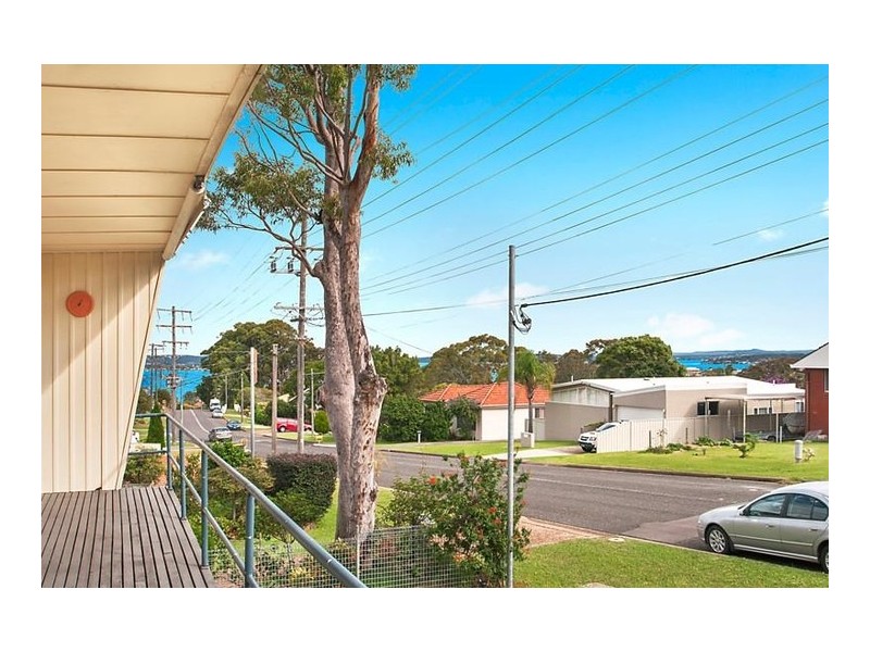 30 Hill Street, Belmont NSW 2280