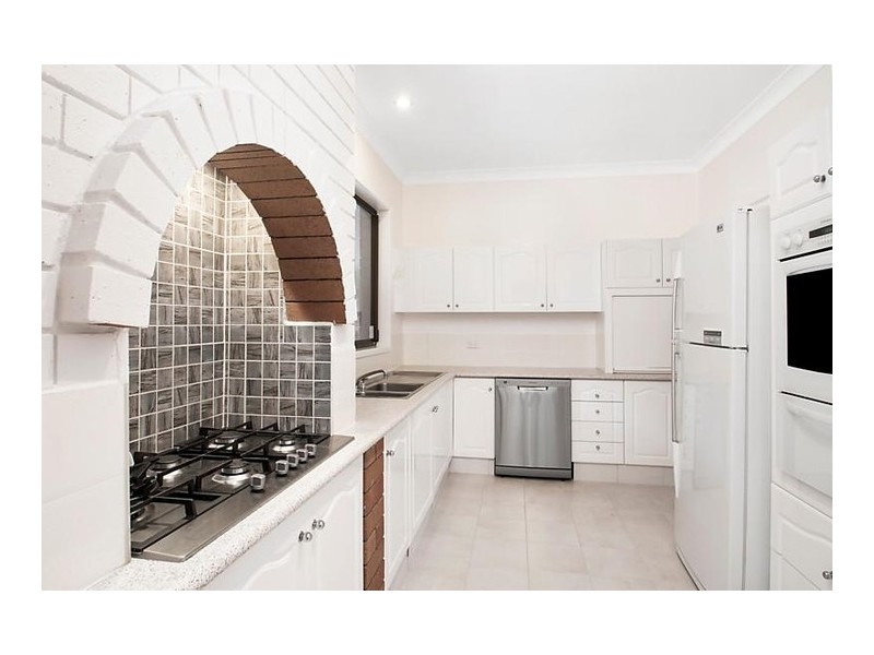 9 St Johns Drive, Croudace Bay NSW 2280