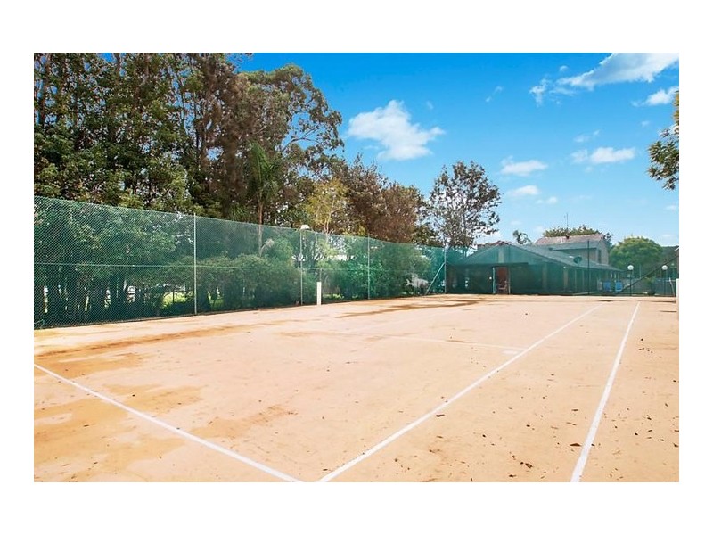 9 St Johns Drive, Croudace Bay NSW 2280