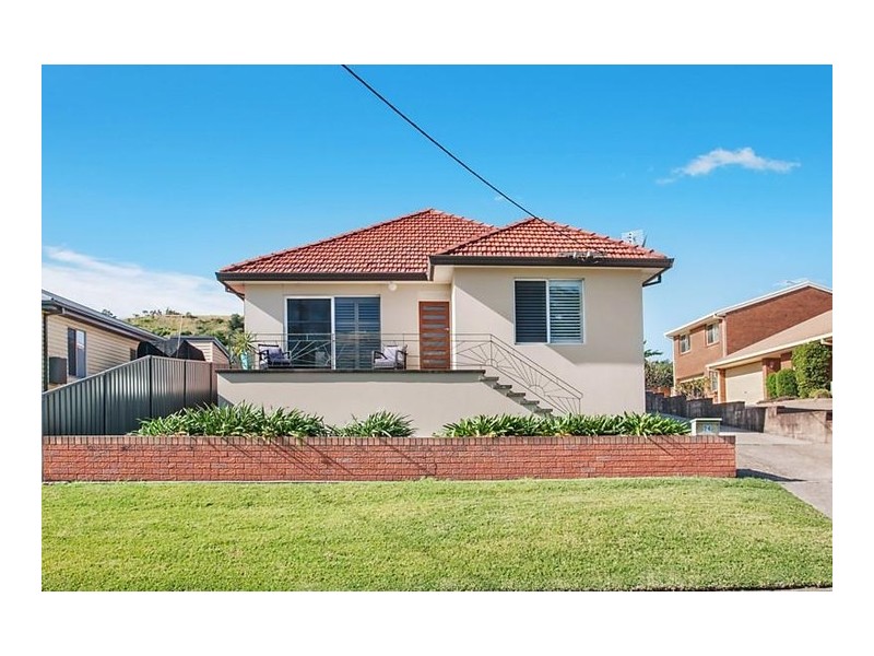 24 Davis Street, Speers Point NSW 2284