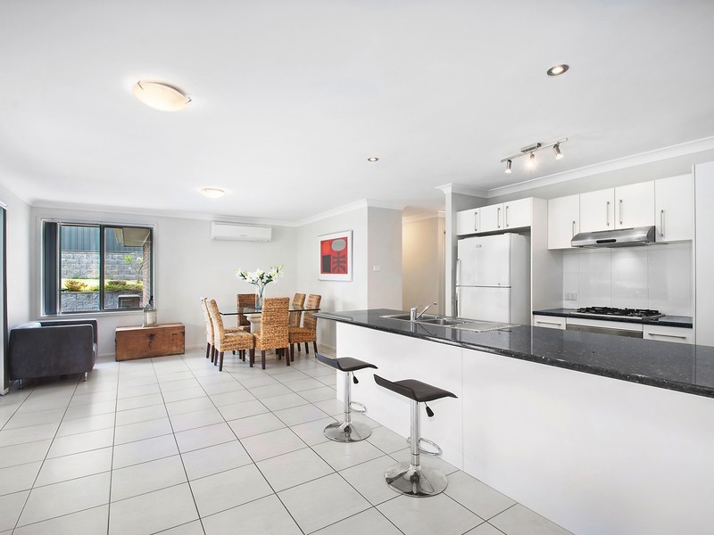 55 Dalmeny Drive, Macquarie Hills NSW 2285